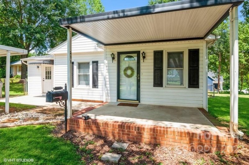 Property image 3 at 211 9th Street, Belmont, NC 28012