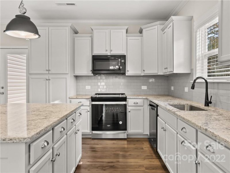 Property image 3 at 109 Eagen Court, Statesville, NC 28677