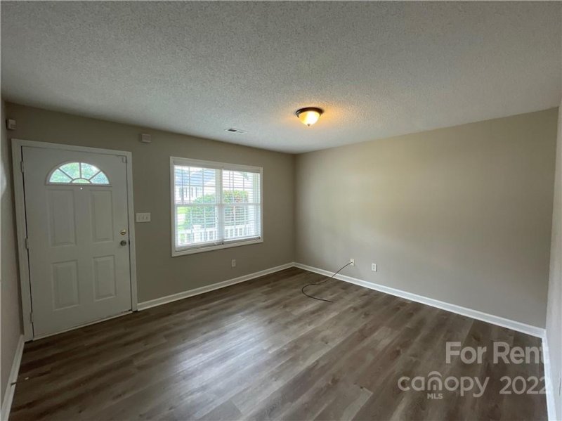 Property image 2 at 2335 Blue Hampton Lane, Charlotte, NC 28213