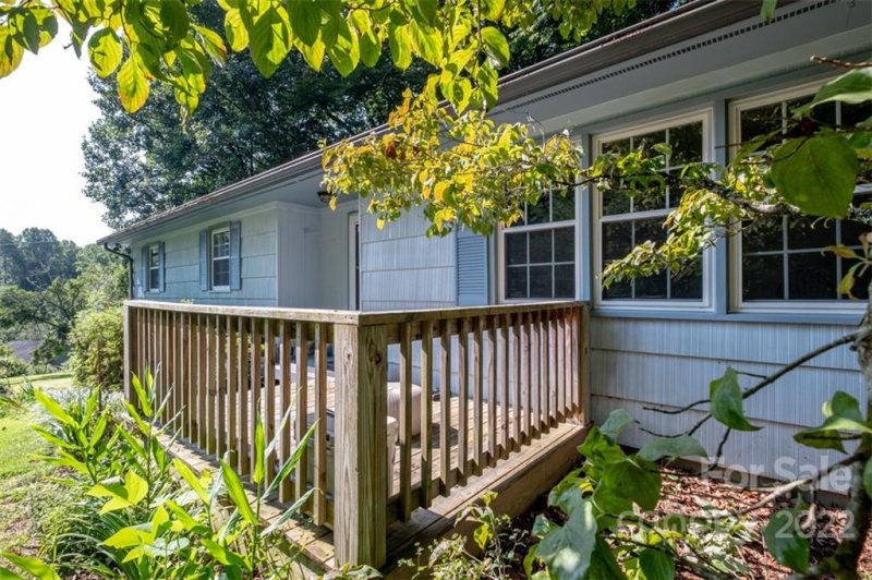 Property image 4 at 506 Barberry Heights Drive, Brevard, NC 28712