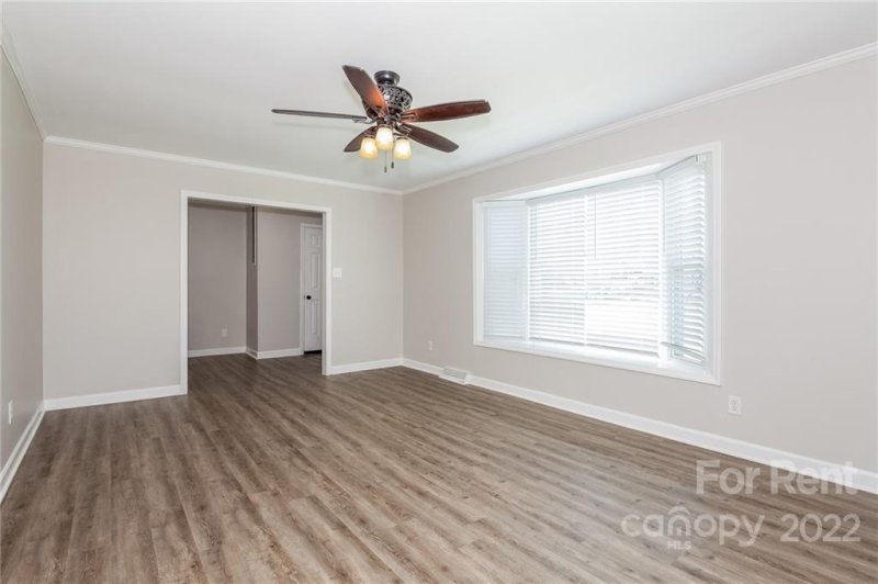 Property image 4 at 1637 Buckingham Avenue, Gastonia, NC 28054