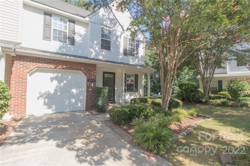 8795 Robinson Forest Drive