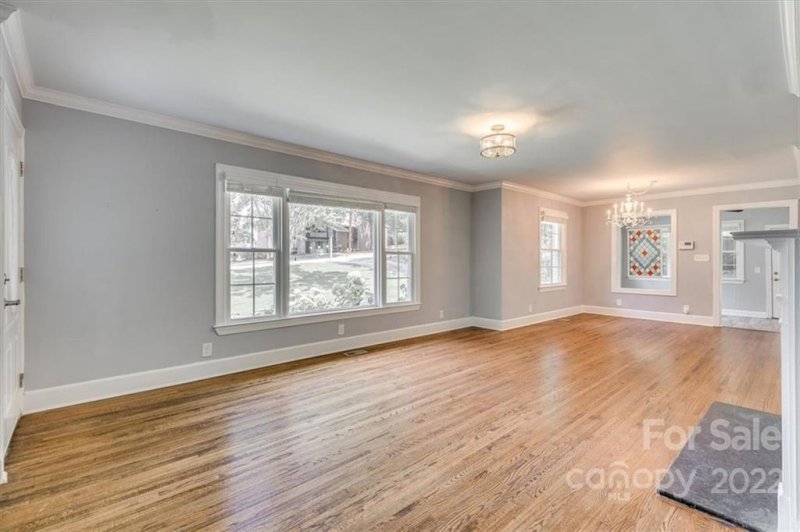 Property image 5 at 2538 Arnold Drive, Charlotte, NC 28205