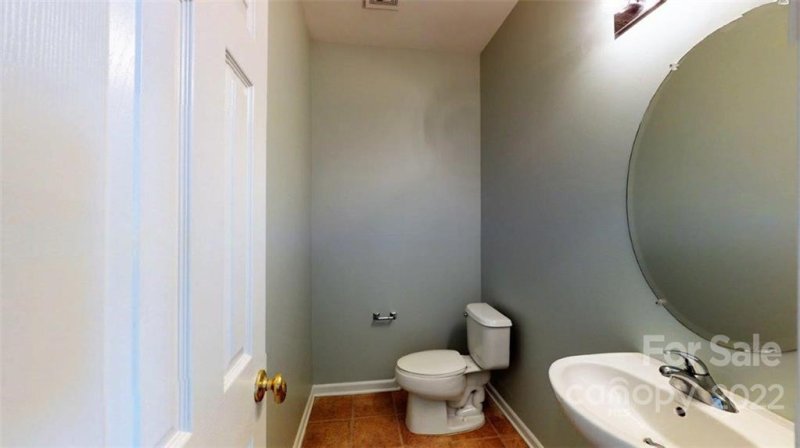 Property image 3 at 13930 Singleleaf Lane, Charlotte, NC 28278