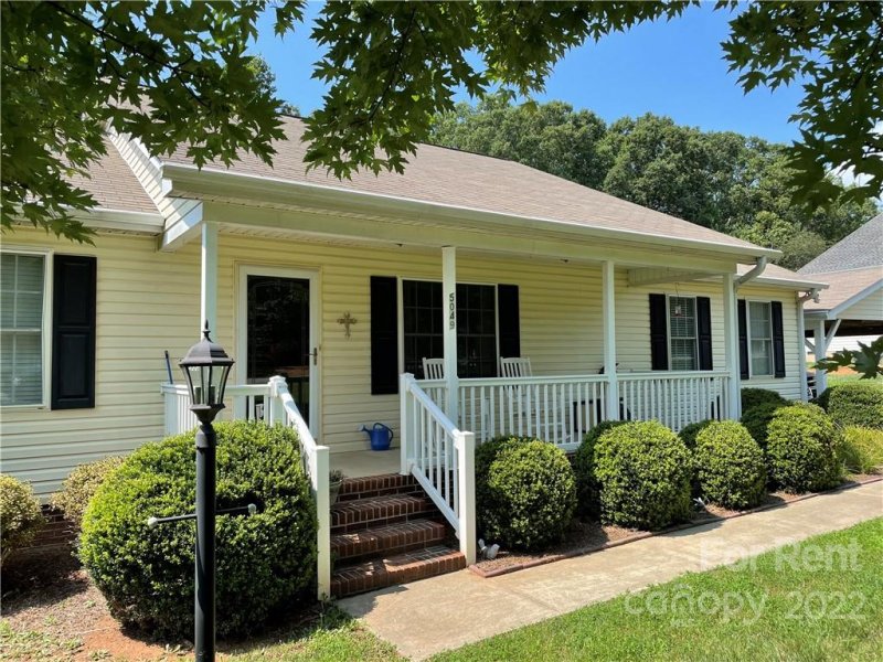 Property image 2 at 5049 Arden Gate Drive, Iron Station, NC 28080