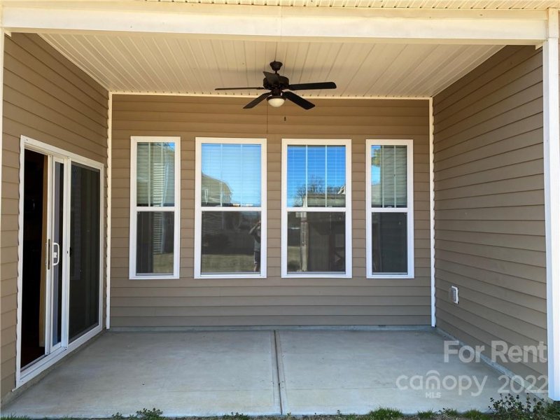 Property image 3 at 4606 Bonroi Avenue, Charlotte, NC 28213