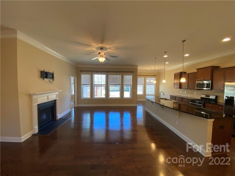 Property image 5 at 4606 Bonroi Avenue, Charlotte, NC 28213