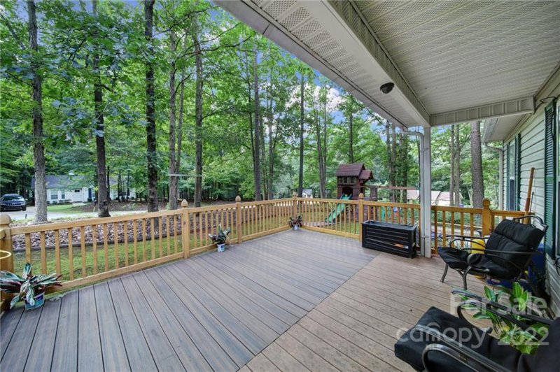 Property image 4 at 107 Waderich Lane, Mooresville, NC 28117