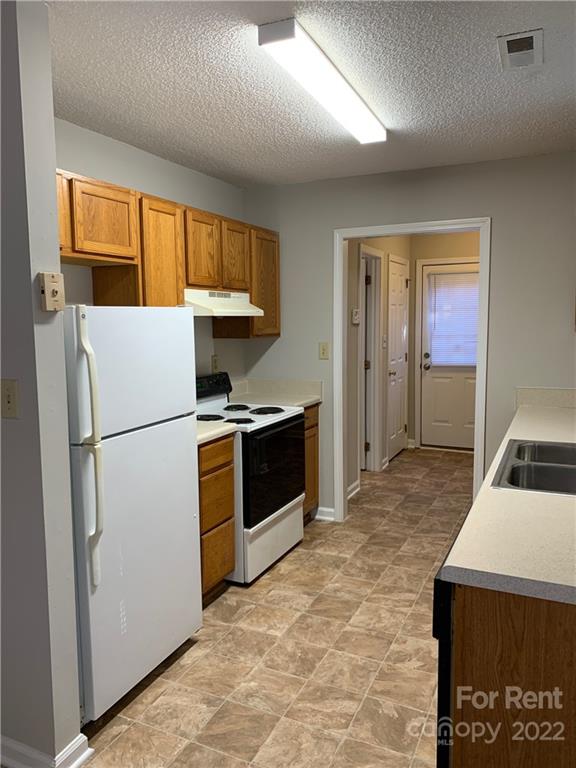 Property image 3 at 2835 Bobwhite Circle, Wingate, NC 28174