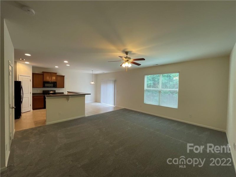 Property image 4 at 354 Cornielle Lane, Charlotte, NC 28216