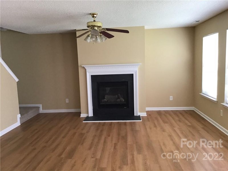 Property image 5 at 10414 Pickerel Lane, Charlotte, NC 28213