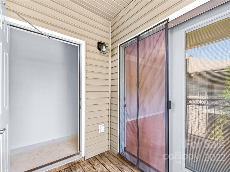 Property image 5 at 731 Appeldoorn Circle, Asheville, NC 28803