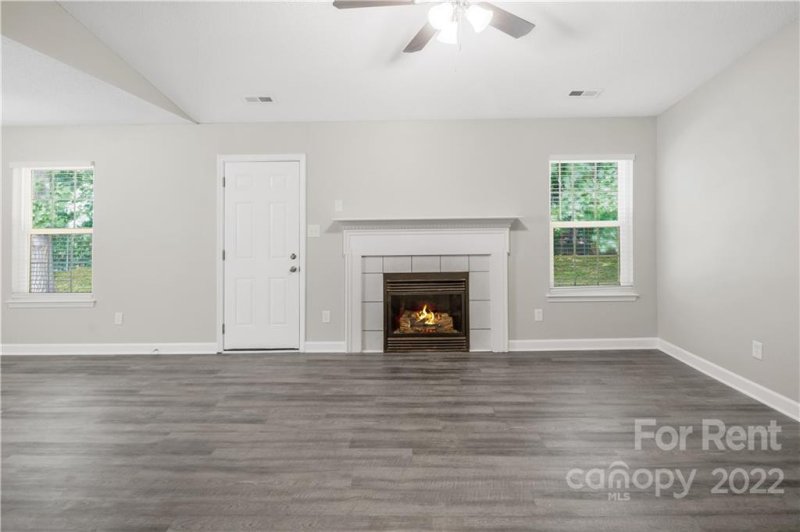 Property image 4 at 234 Graham Meadow Drive, Charlotte, NC 28213