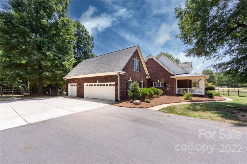 Property image 5 at 7211 Nesbit Road, Waxhaw, NC 28173