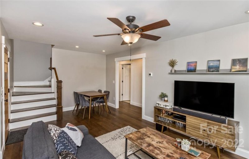 Property image 3 at 933 Tunnel Road, Asheville, NC 28805