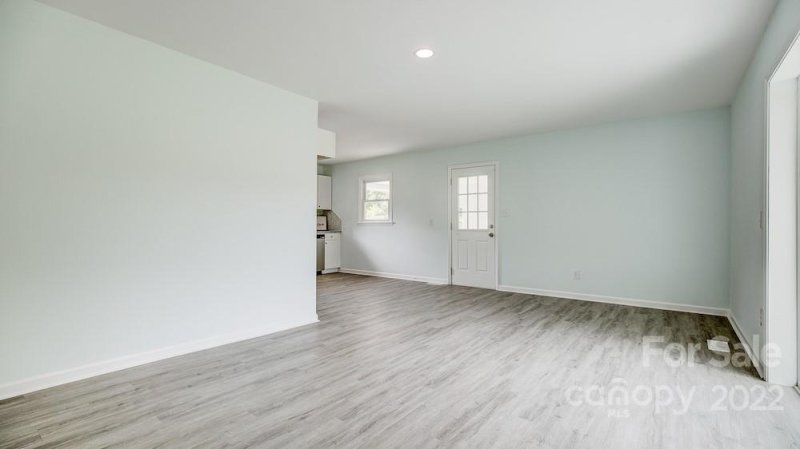 Property image 5 at 2304 Woodleaf Drive, Gastonia, NC 28052