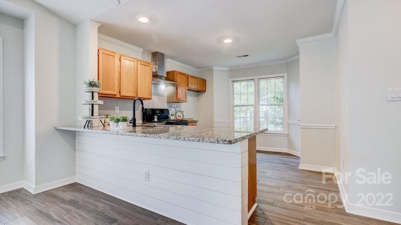 Property image 3 at 7422 Crestside Lane, Charlotte, NC 28227