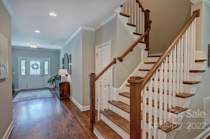 Property image 4 at 6806 Ridge Haven Lane, Charlotte, NC 28277