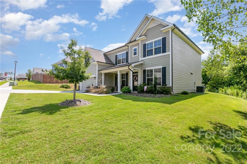 Property image 2 at 334 Pleasant Hill Drive, Concord, NC 28025