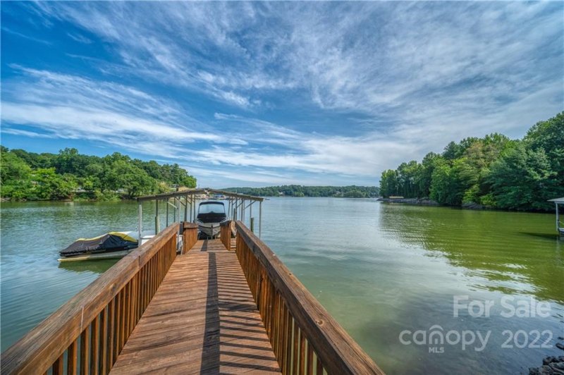 Property image 5 at 8164 Summit Ridge Drive, Catawba, NC 28609