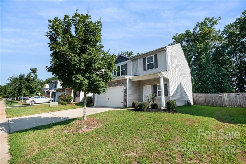 Property image 2 at 1218 Doby Springs Drive, Charlotte, NC 28262