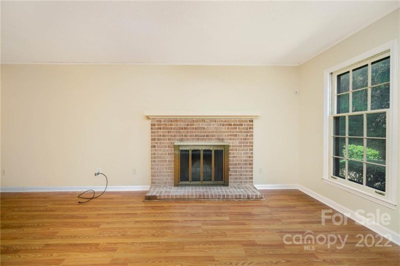 Property image 3 at 1517 Lansdale Drive, Charlotte, NC 28205