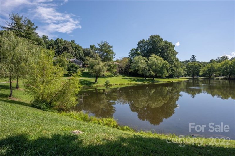 Property image 5 at 6 Pine Ridge Trail, Arden, NC 28704