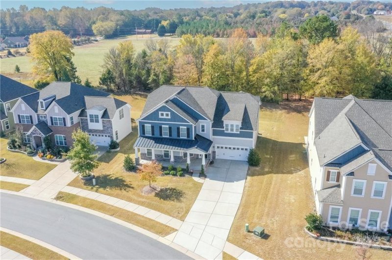 Property image 2 at 2530 Carnation Drive, Harrisburg, NC 28075