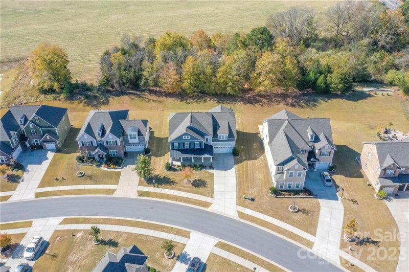 Property image 3 at 2530 Carnation Drive, Harrisburg, NC 28075