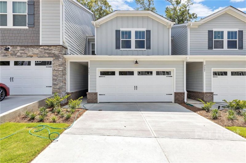 Property image 2 at 2603 Green Market Drive, Charlotte, NC 28217