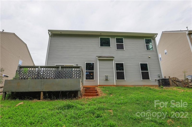 Property image 5 at 102 Heart Pine Lane, Statesville, NC 28677