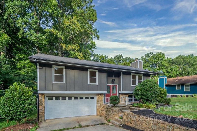 22 Glen Meadows Road