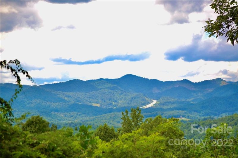 Property image 2 at 670 Seven Glens Drive, Weaverville, NC 28787