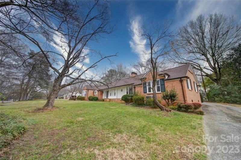 Property image 4 at 2637 Armstrong Circle, Gastonia, NC 28054