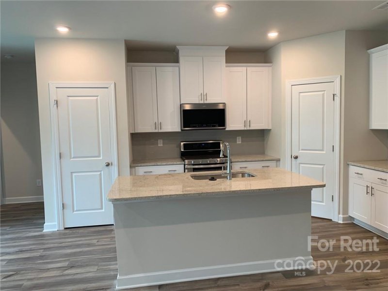 Property image 3 at 2605 Green Market Drive, Charlotte, NC 28217