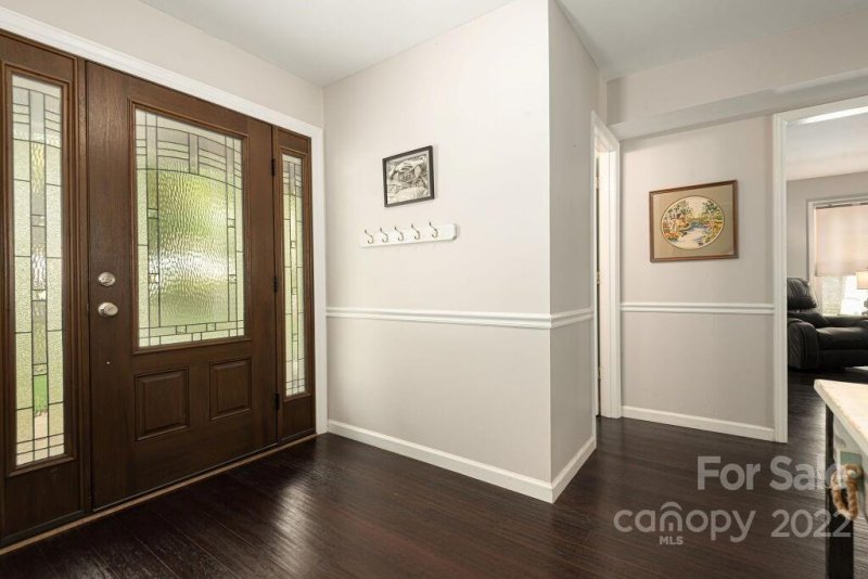 Property image 4 at 7904 Crockett Lane, Charlotte, NC 28270