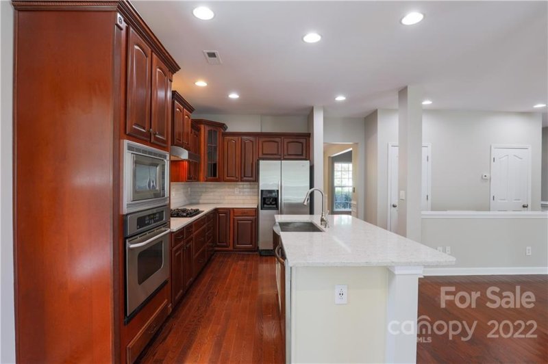 Property image 2 at 8033 Penman Springs Drive, Waxhaw, NC 28173