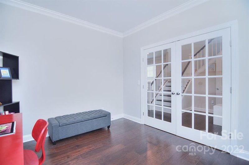 Property image 5 at 6321 Kennard Drive, Charlotte, NC 28216