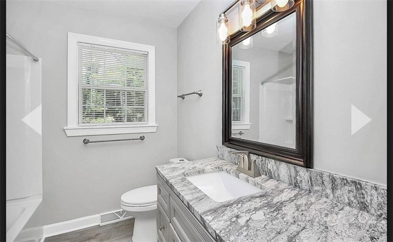 Property image 5 at 4109 Oak Forest Drive, Charlotte, NC 28215