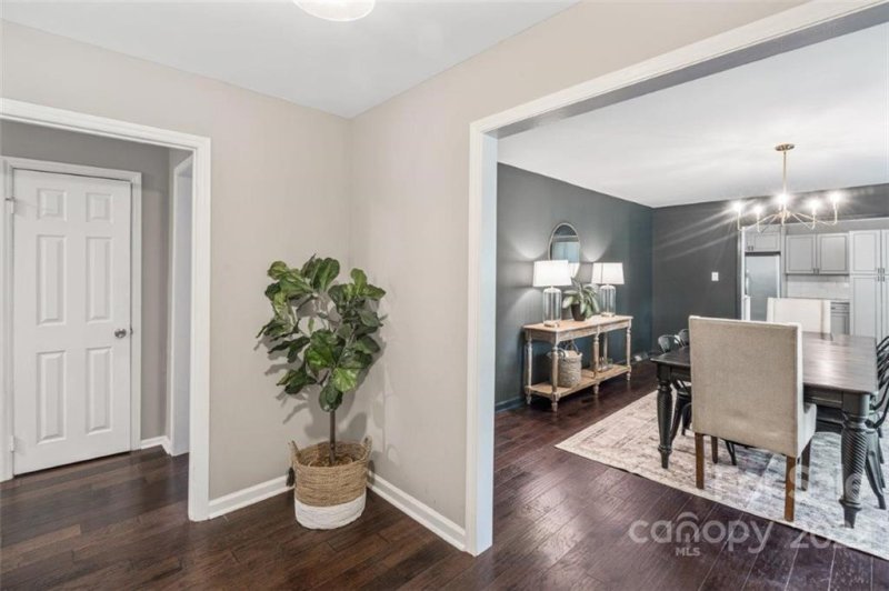 Property image 2 at 7600 Gayle Avenue, Charlotte, NC 28212