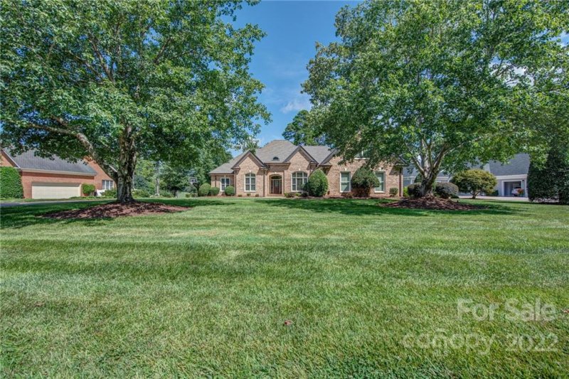 Property image 2 at 1003 Ramsgate Drive, Gastonia, NC 28056