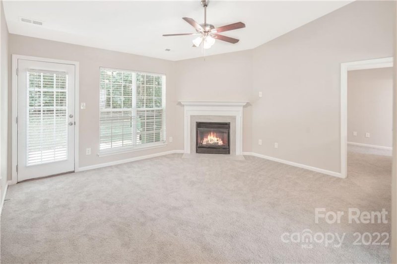 Property image 4 at 5729 Fairchase Avenue, Charlotte, NC 28269
