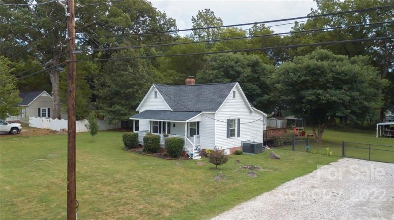 Property image 3 at 22 Seventh Street, York, SC 29745