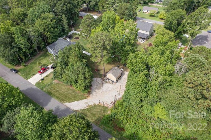 Property image 3 at 12209 Edna Drive, Huntersville, NC 28078