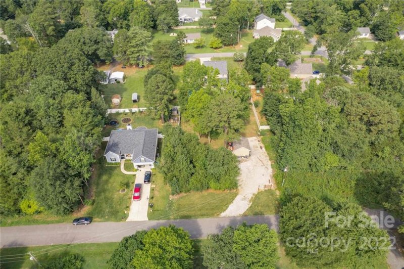 Property image 4 at 12209 Edna Drive, Huntersville, NC 28078