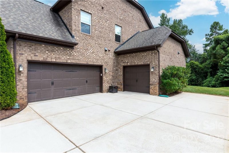 Property image 3 at 7105 Brookstone Lane, Indian Land, SC 29707