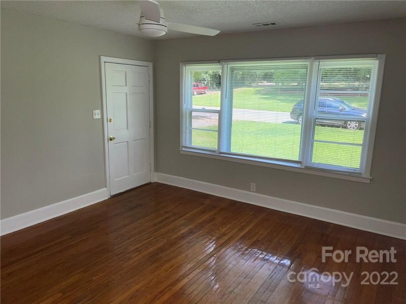 Property image 3 at 1412 Anderson Street, Charlotte, NC 28205