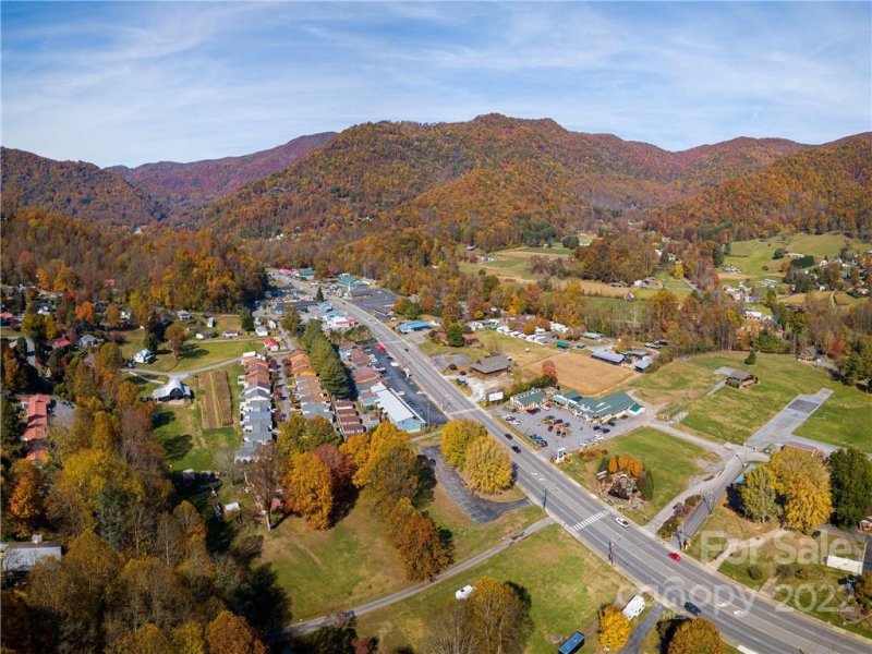 Property image 2 at 101 Market Street, Maggie Valley, NC 28751