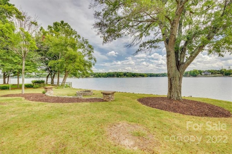 Property image 2 at 4675 Dove Point, York, SC 29745