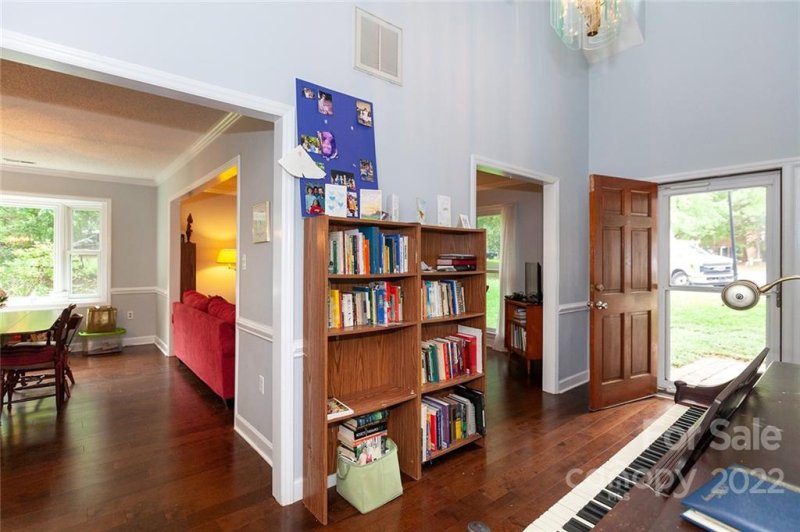 Property image 3 at 7020 Acre Hill Court, Charlotte, NC 28277